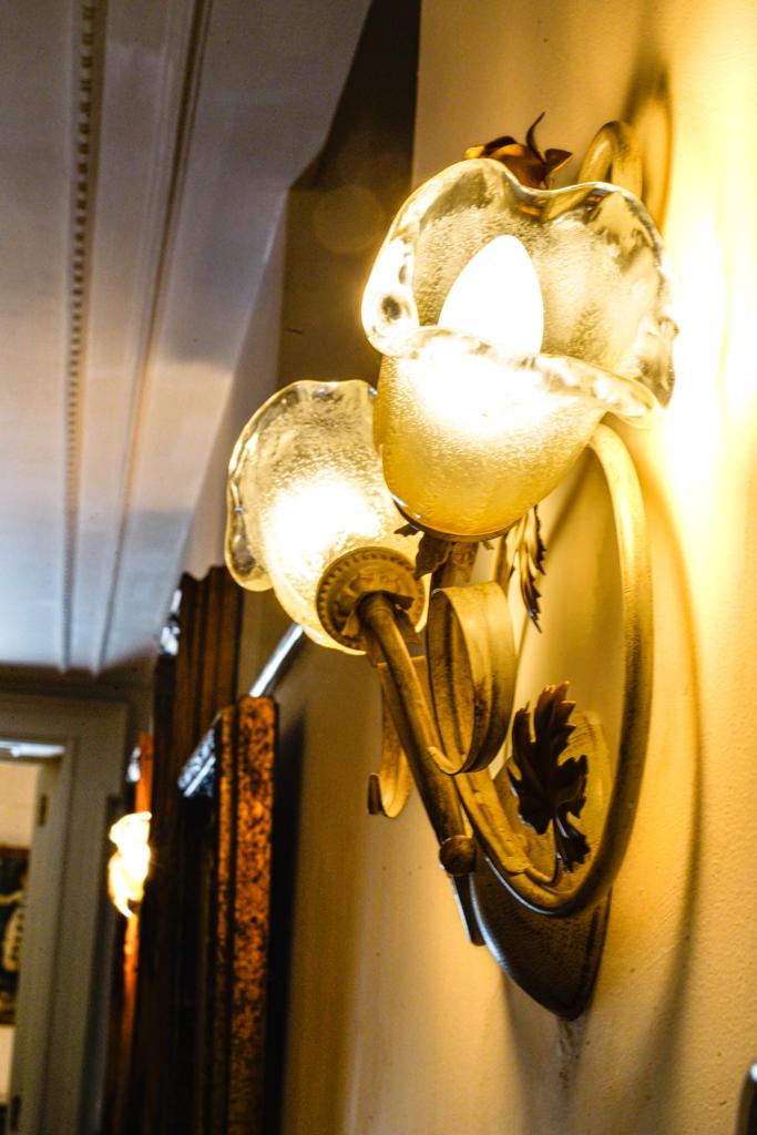 Particolare su arredo d'epoca Suite